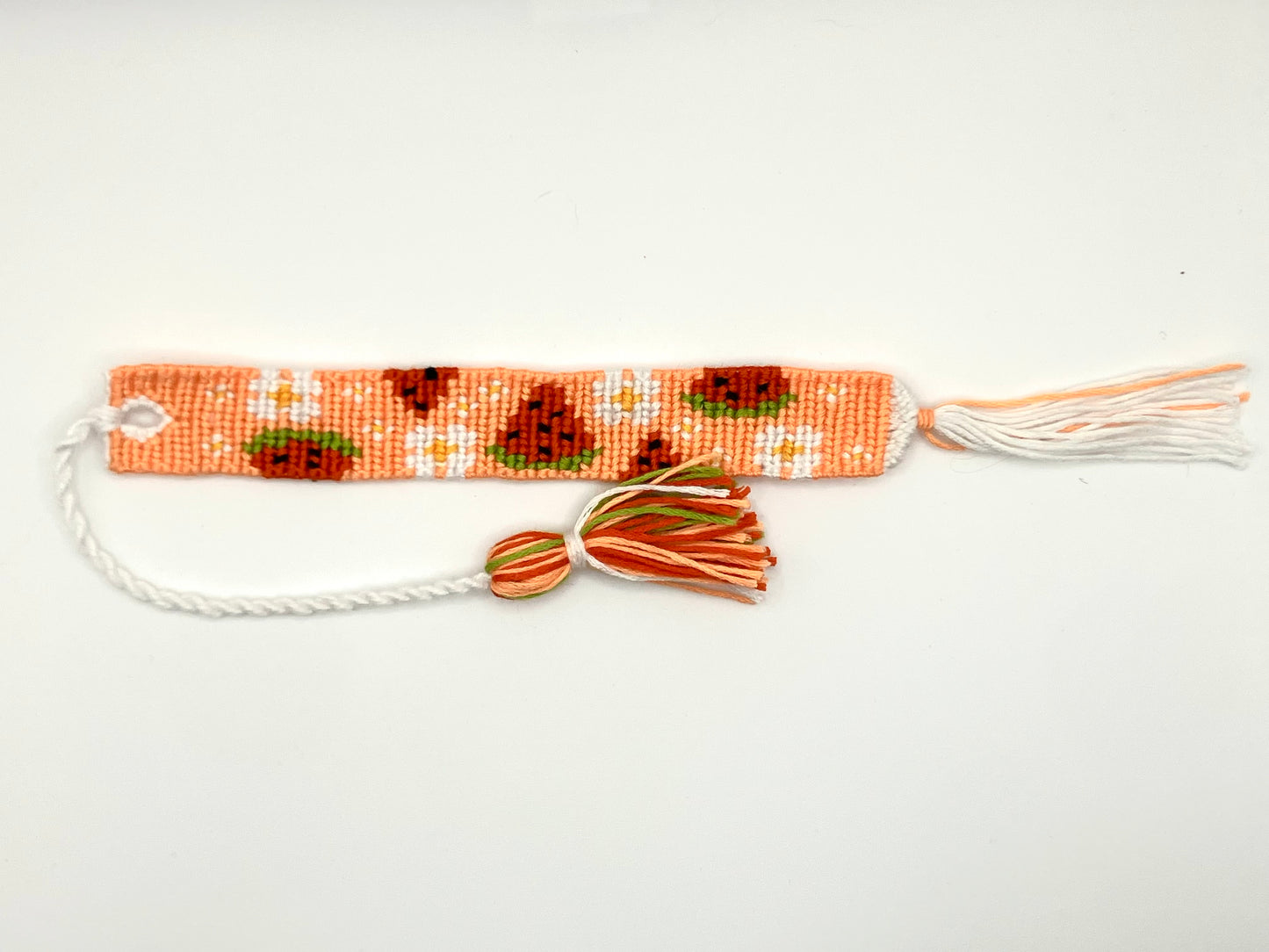 Watermelon and daisy - macramé bookmark - orange